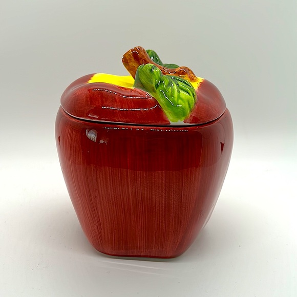Vintage Apple Container with Lid 😍🍎 - Picture 2 of 6